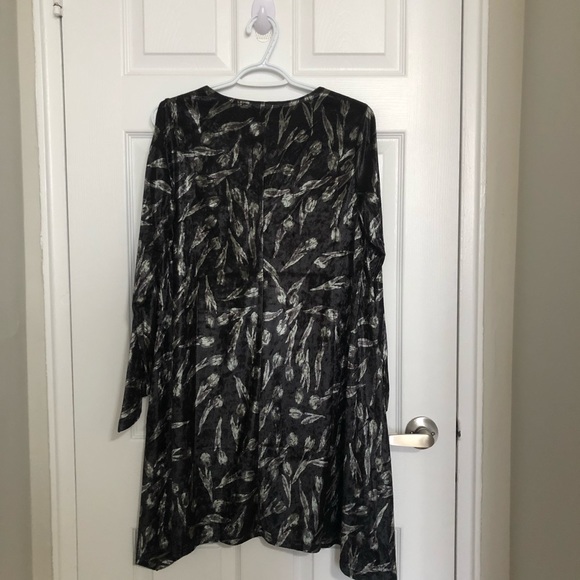 ✨Simply Noelle NWT, beautiful A-line flowing dress. Size S/M 8-10. - Picture 2 of 7